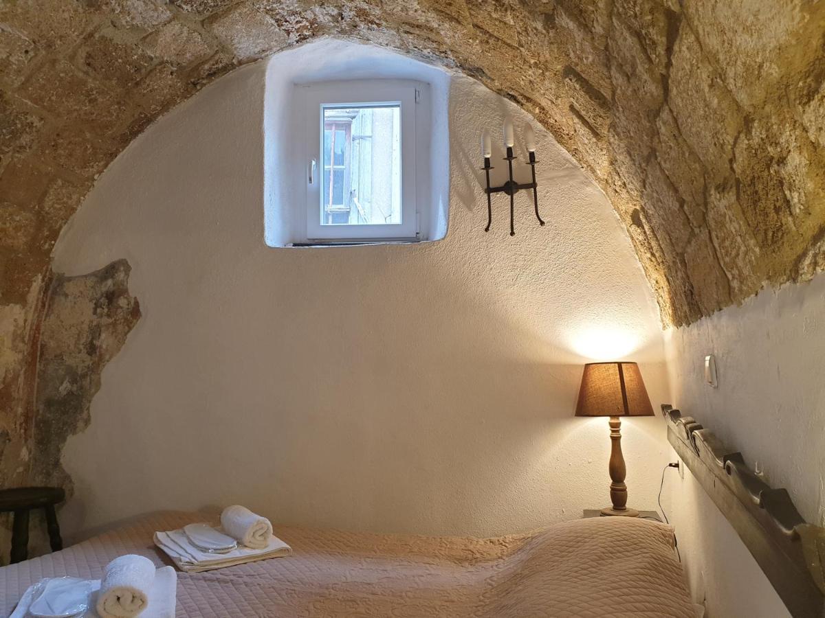 Chris Αpartments Old Town Apartment Rhodes City Ngoại thất bức ảnh
