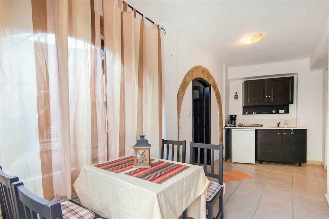 Chris Αpartments Old Town Apartment Rhodes City Ngoại thất bức ảnh